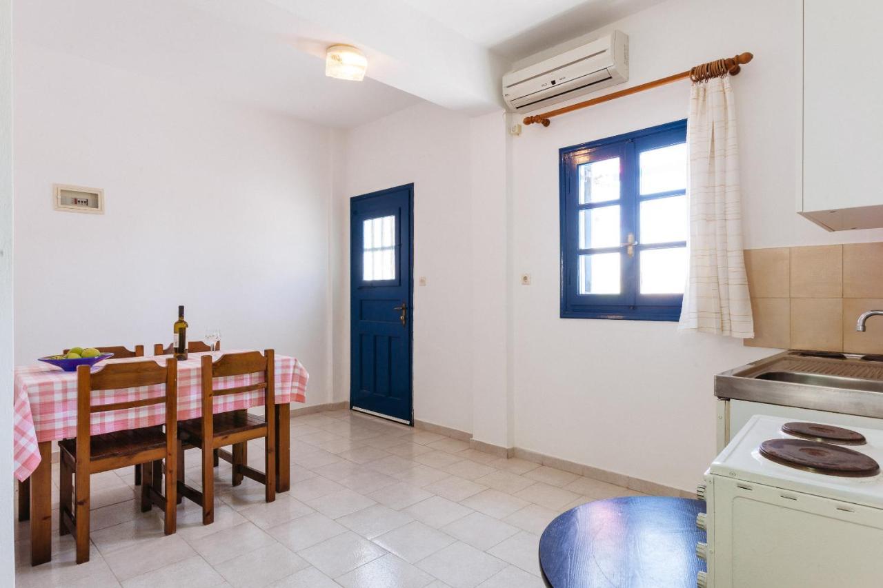 Thalassitis Coastal Apartments Perivolos  Eksteriør billede