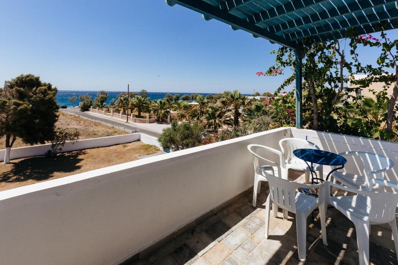 Thalassitis Coastal Apartments Perivolos  Eksteriør billede