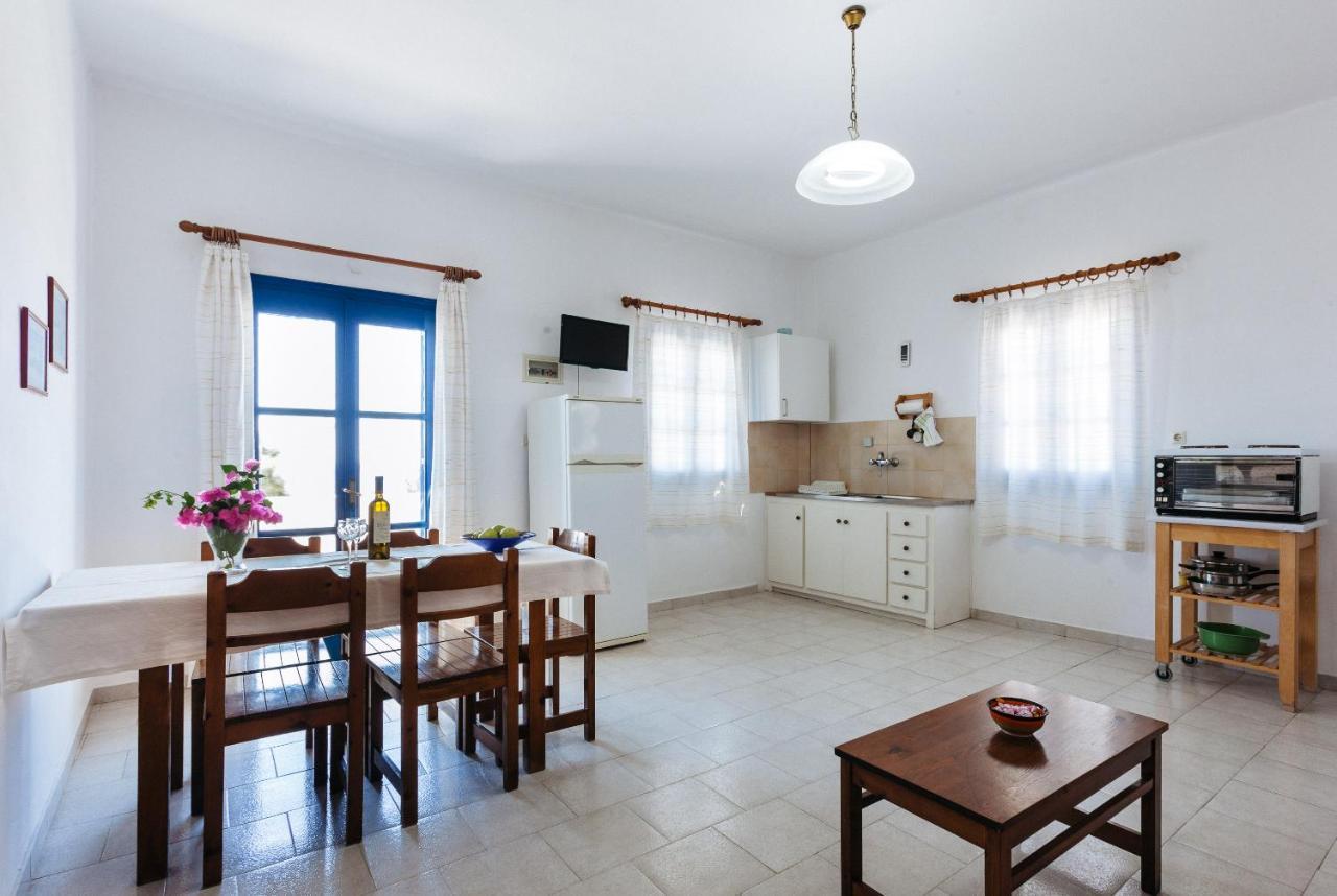 Thalassitis Coastal Apartments Perivolos  Eksteriør billede