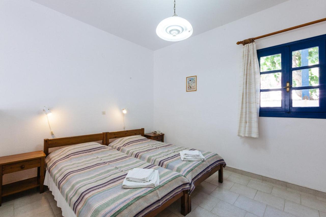 Thalassitis Coastal Apartments Perivolos  Eksteriør billede