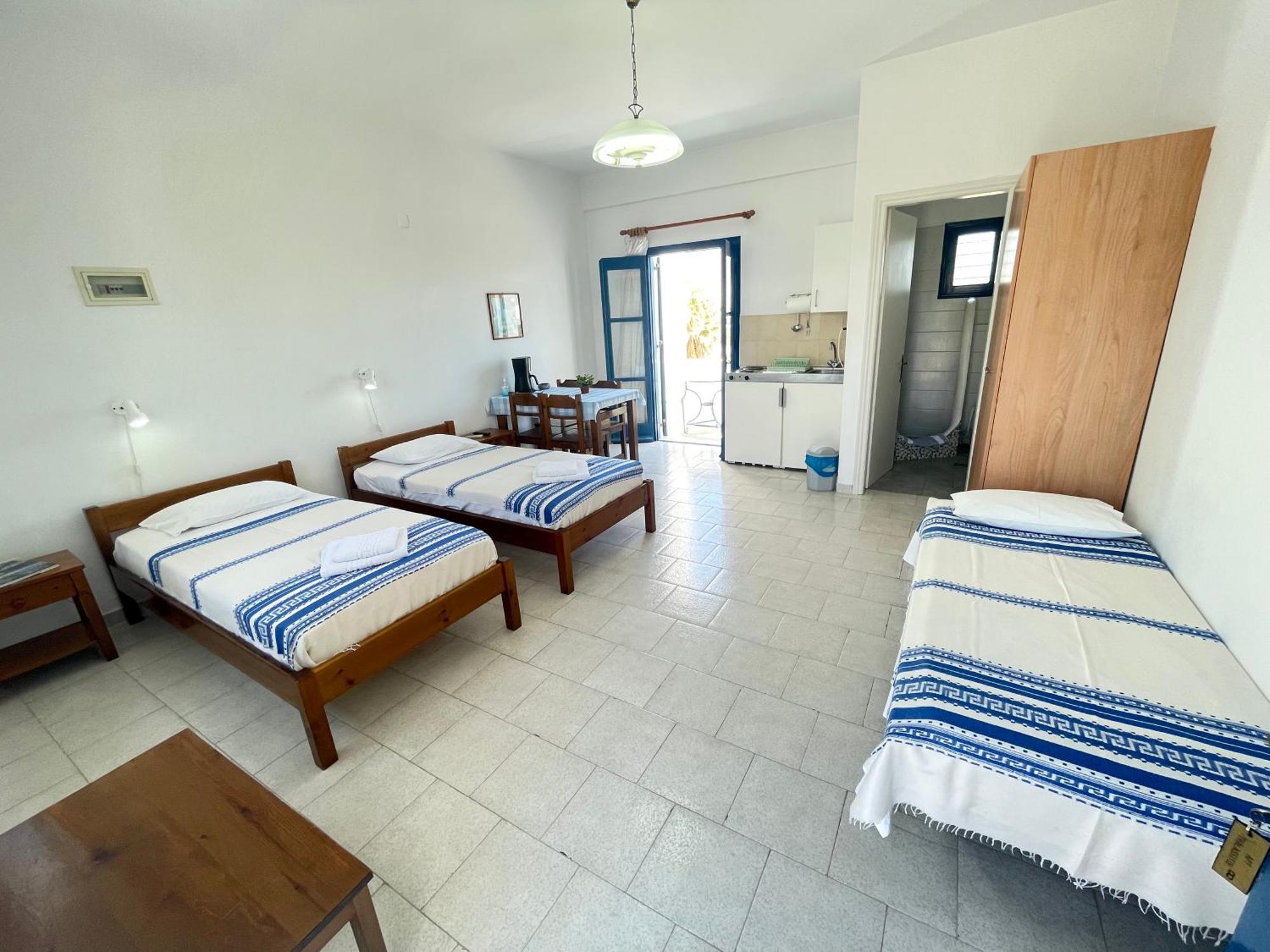 Thalassitis Coastal Apartments Perivolos  Eksteriør billede